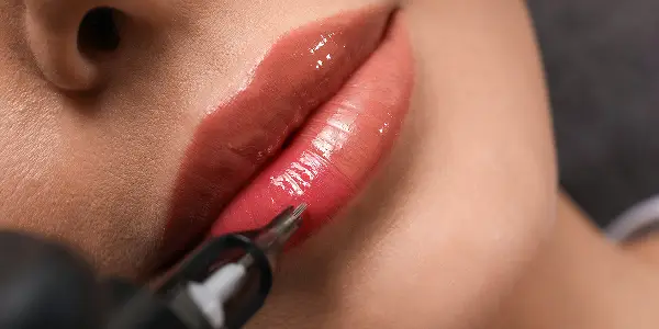 Micropigmentación de labios